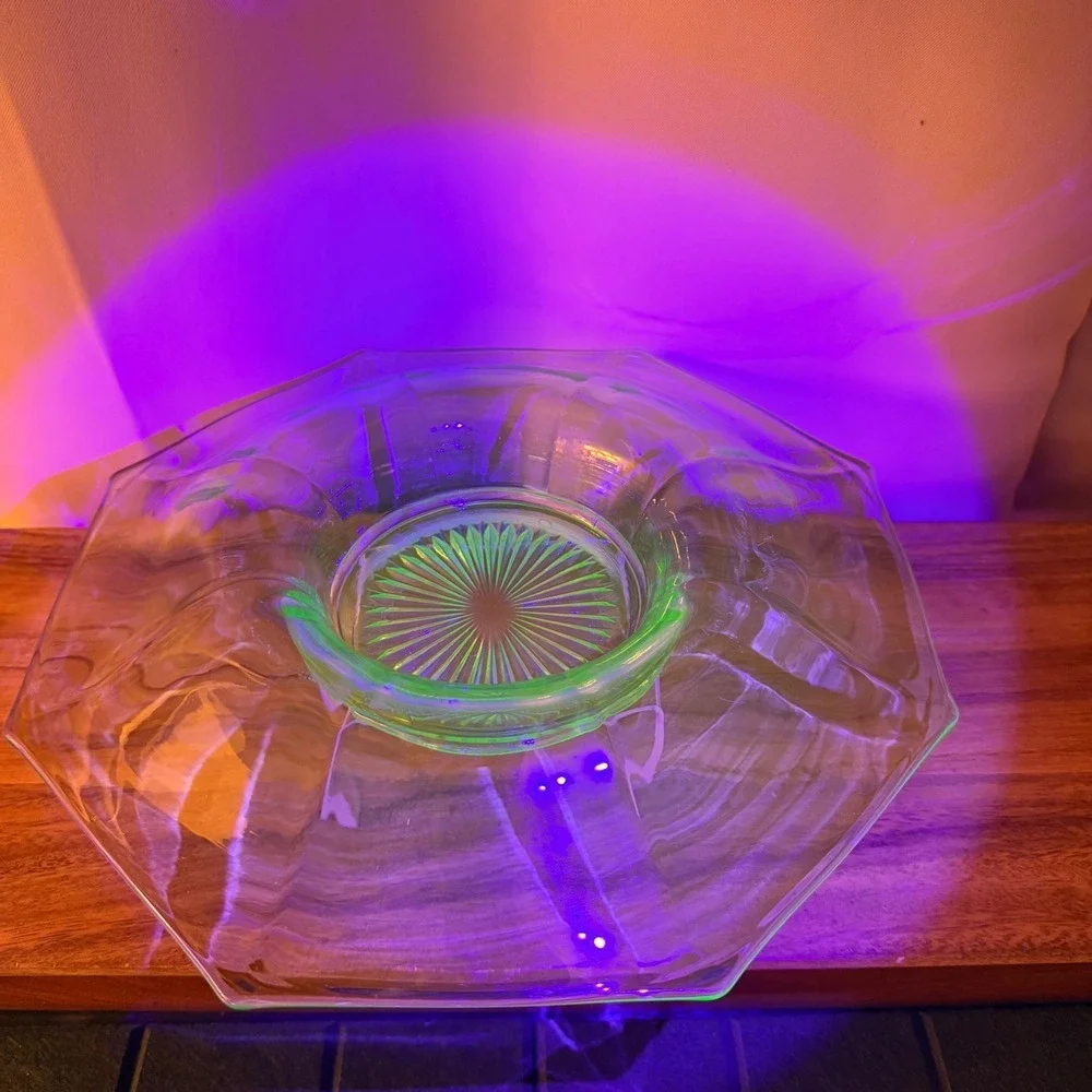 Vintage Octagonal Uranium Glass 10.5